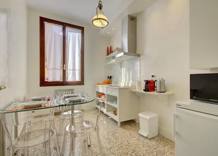 Barocco-veneziano Apartment